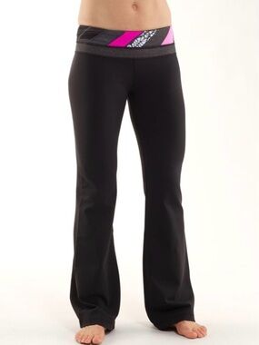 Lululemon Athletica VINTAGE “Groove” Black Wide Leg  Pants